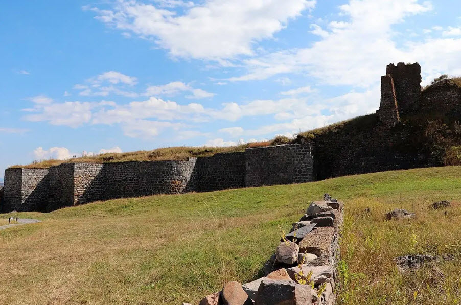 Lori Berd Fortress, Armenia
